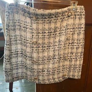 New never worn Shein size L mini skirt